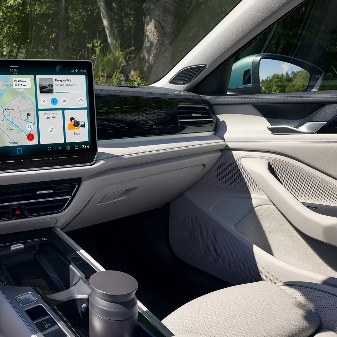 Das Navigationssystem im VW Passat Elegance