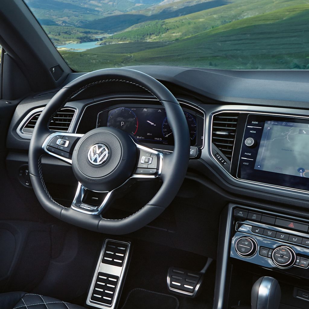 VW T-Roc Cabriolet Vorgängermodell cockpit