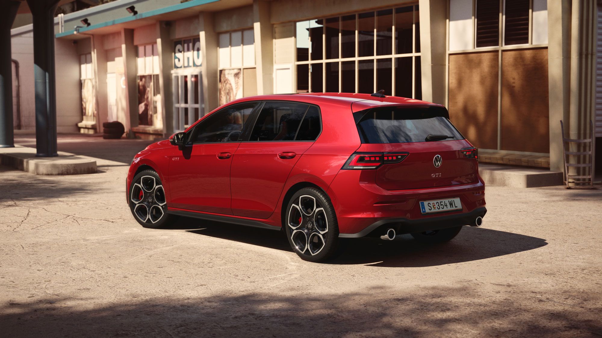 Seiten- und Heckansicht des VW Golf GTI