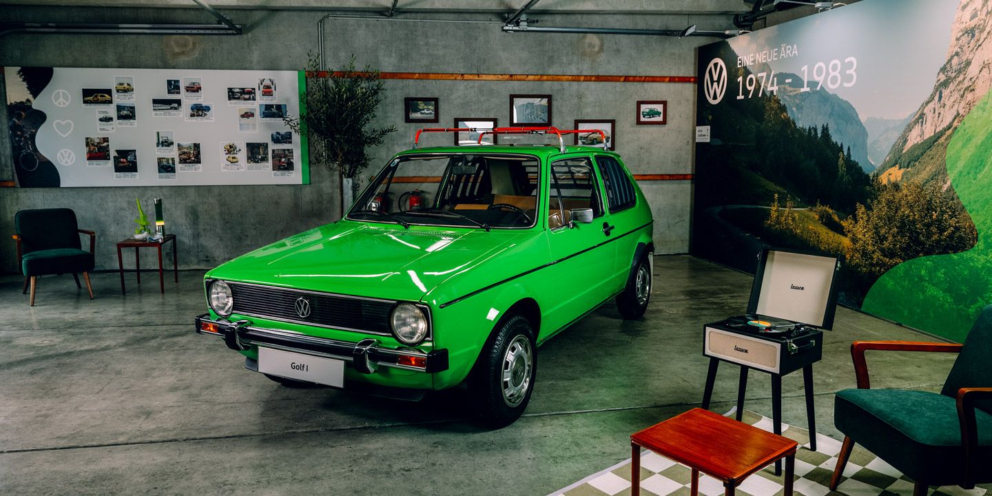 Ein grüner VW Golf 1 von vorne