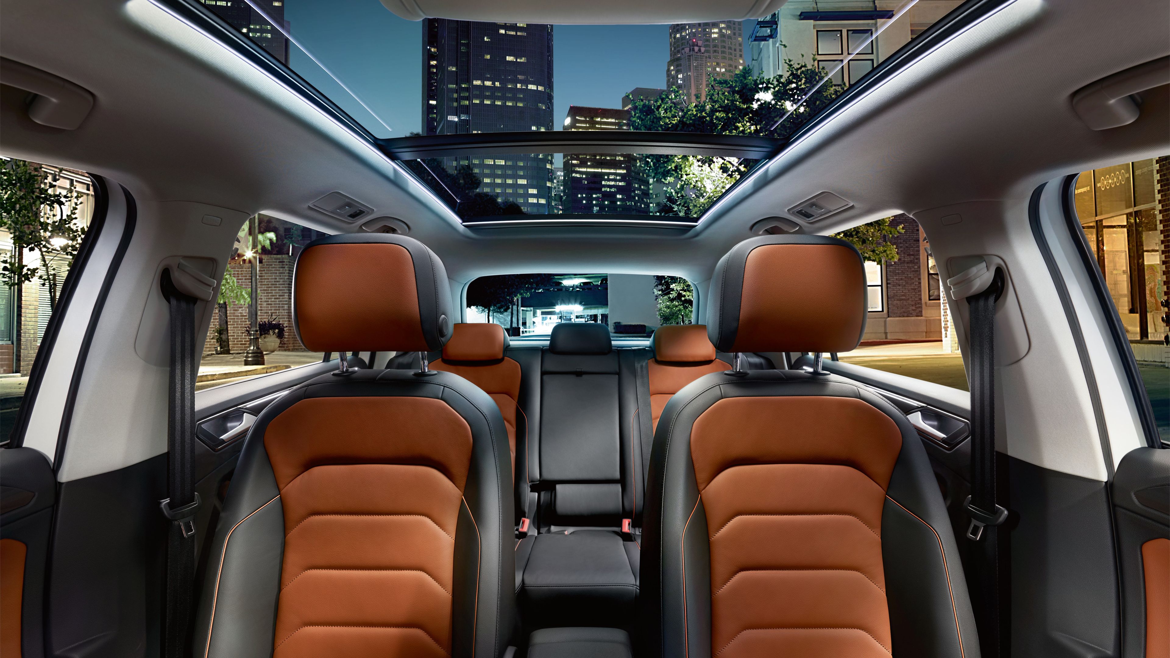 vw volkswagen tiguan Vorgängermodell innen interieur orange