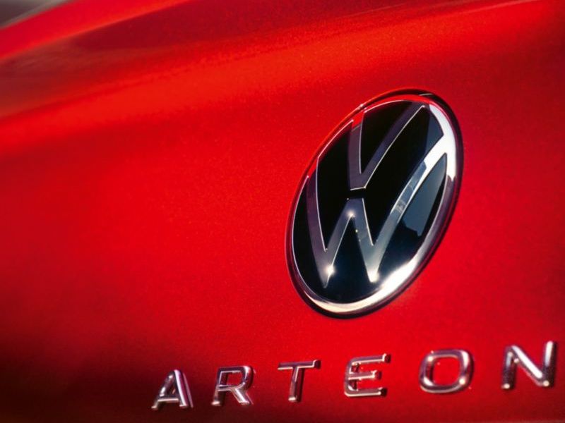 Das Logo am Heck des VW Arteon Shooting Brake